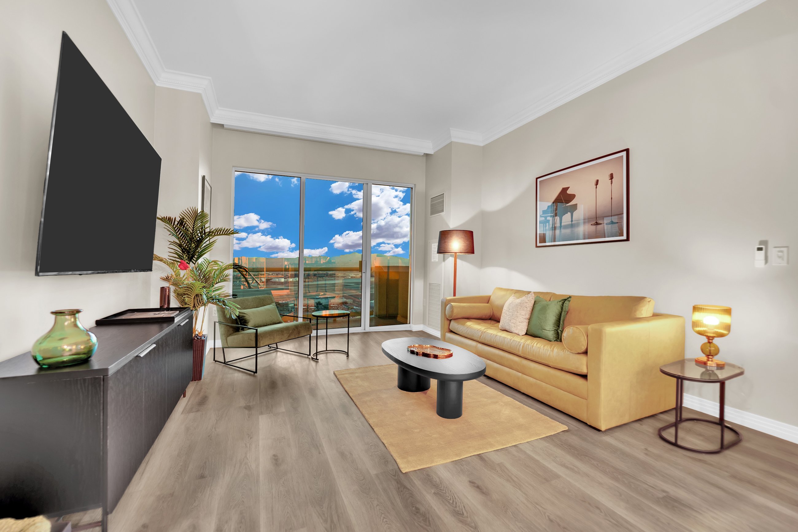 Las Vegas vacation rental miutes from the strip offering a military discount on Crewdogs